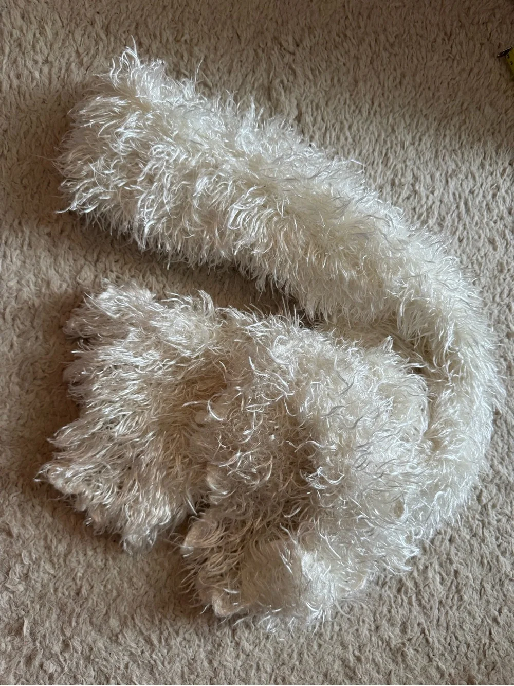 5/$20 Y2K white scarf
